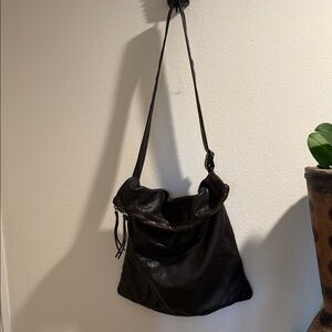 Elegant Brown Leather Shoulder Bag